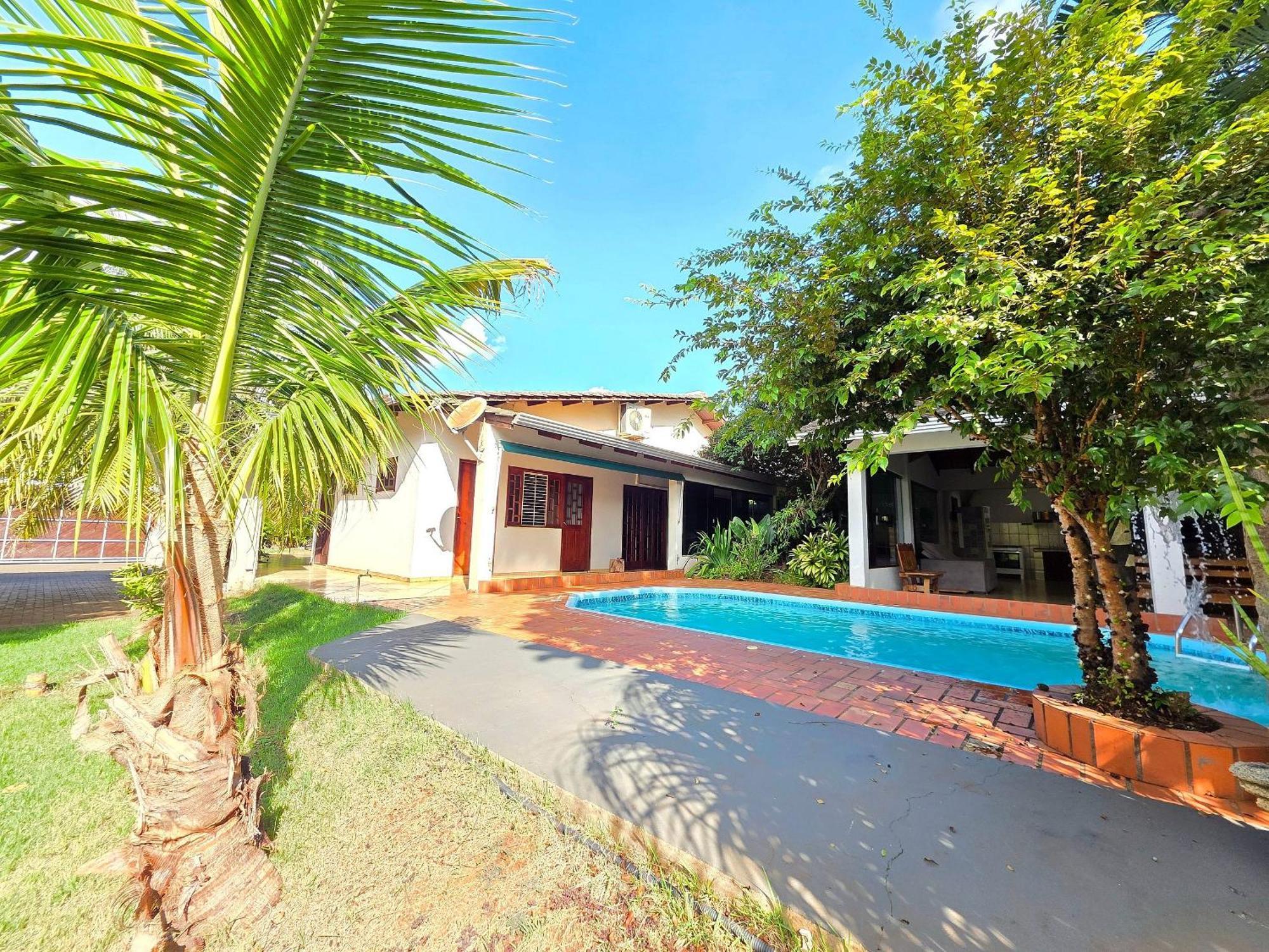 7 Quartos - Otima Area De Lazer Prox Centro E Cataratas Holiday home